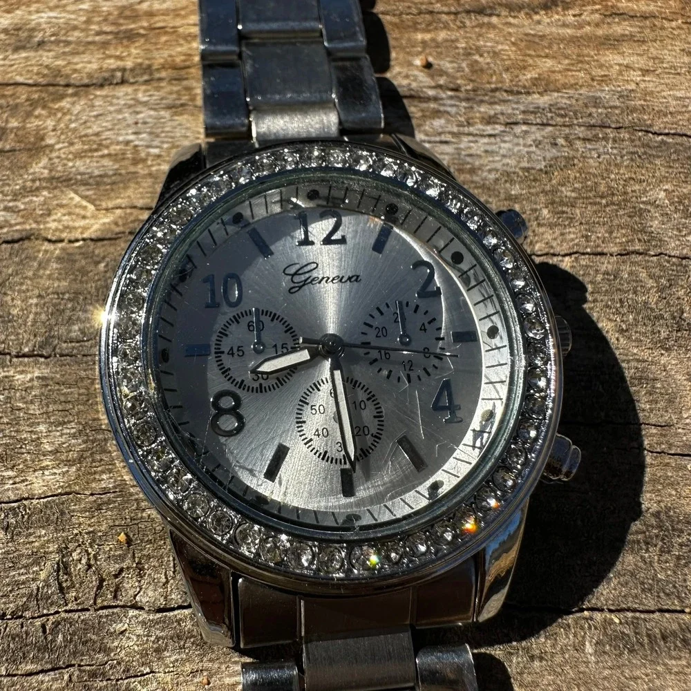 Geneva watch captures